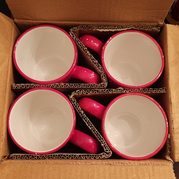 Collectors Christmas cup set. Never used, in original packaging. - Picture 3 of 6